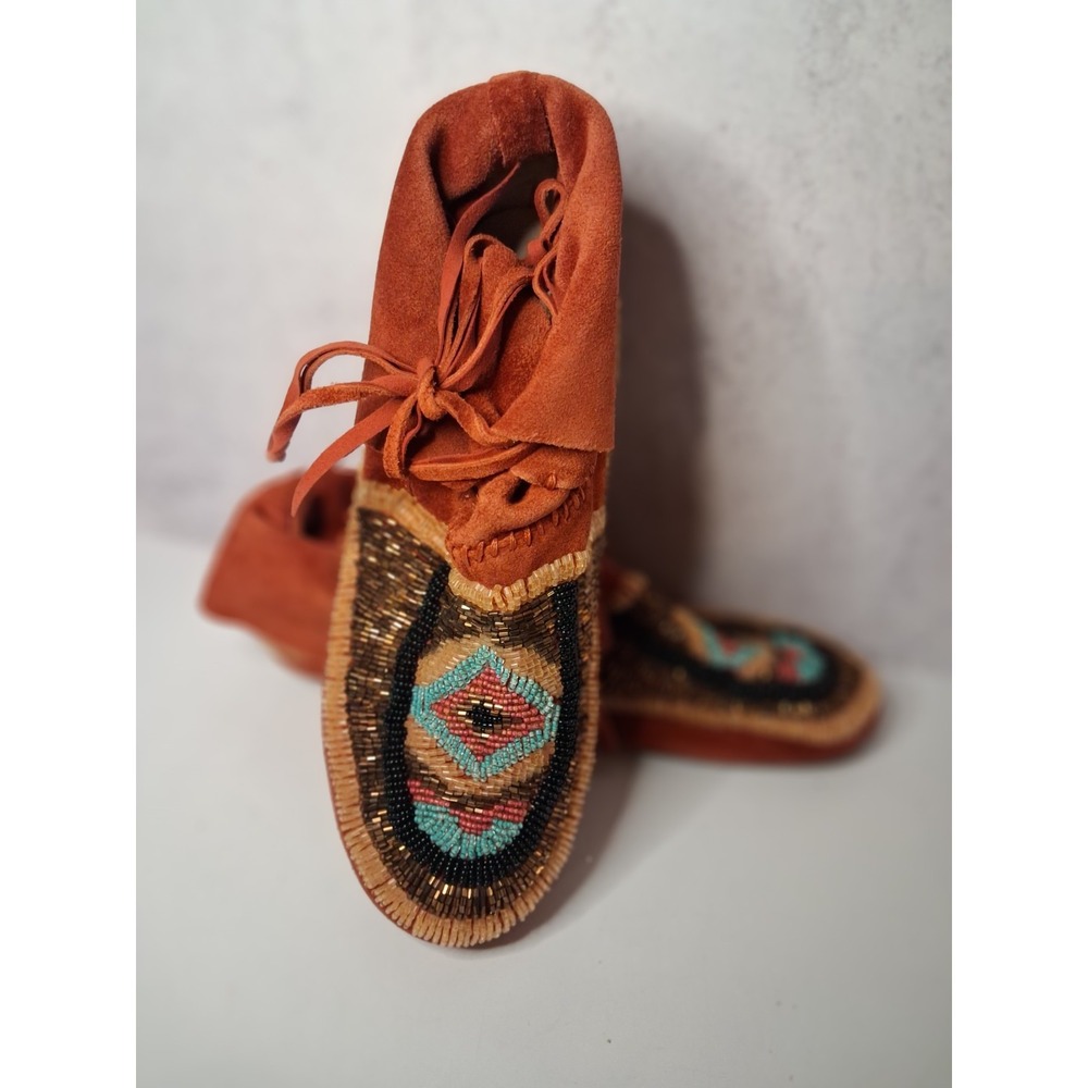 Leather Moccasins, House of Harlow1960, Beaded Design Womens SZ 7.5 - Picture 2 of 6